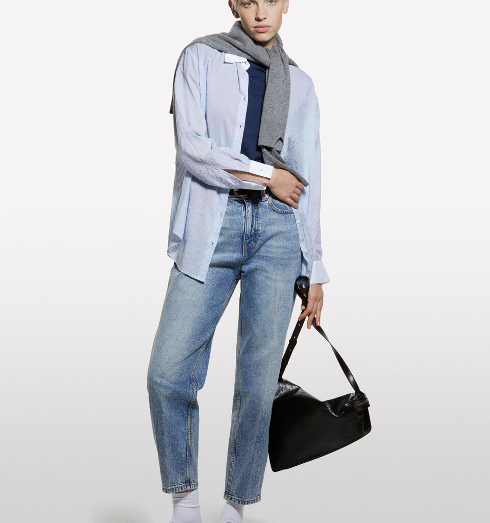 Τζιν Style 69 mom fit σε ανοιχτή απόχρωση - τζιν mom fit και boyfriend γυναικεία - Γαλαζιο | Sisley image number 1